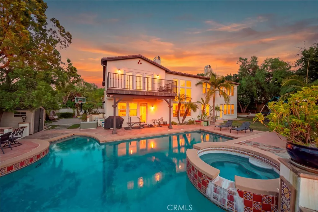 1305 Bentley Court