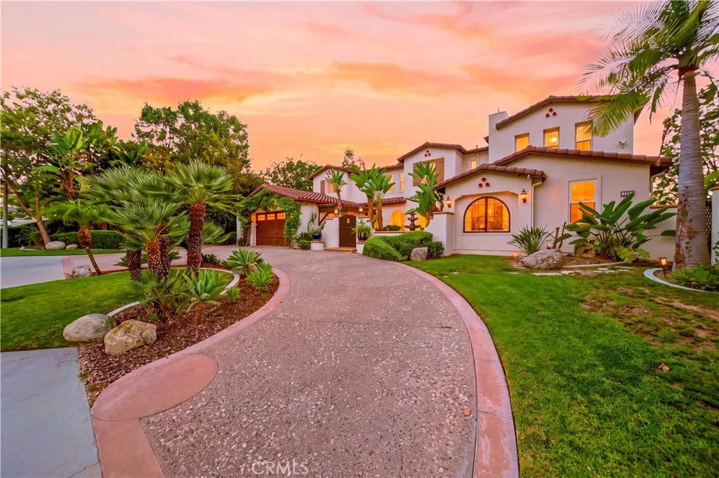 1305 Bentley Court