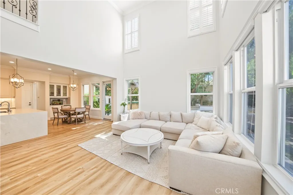 1305 Bentley Court