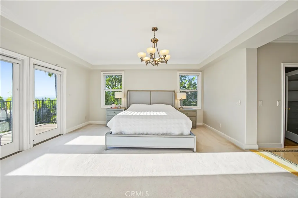 1305 Bentley Court