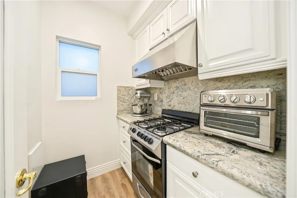 1305 Bentley Court