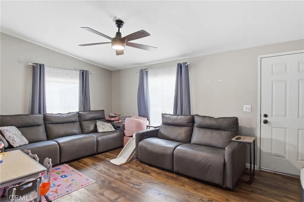 2755 Arrow Highway #61