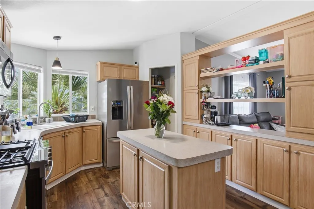 2755 Arrow Highway #61