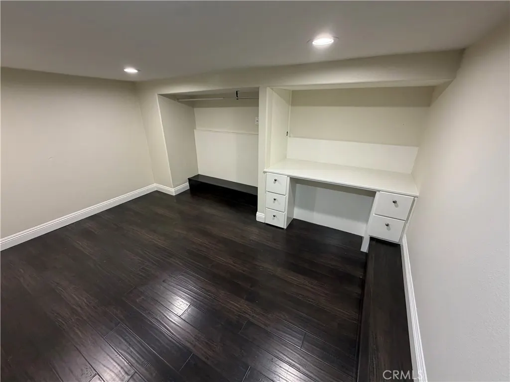 114 N 12th