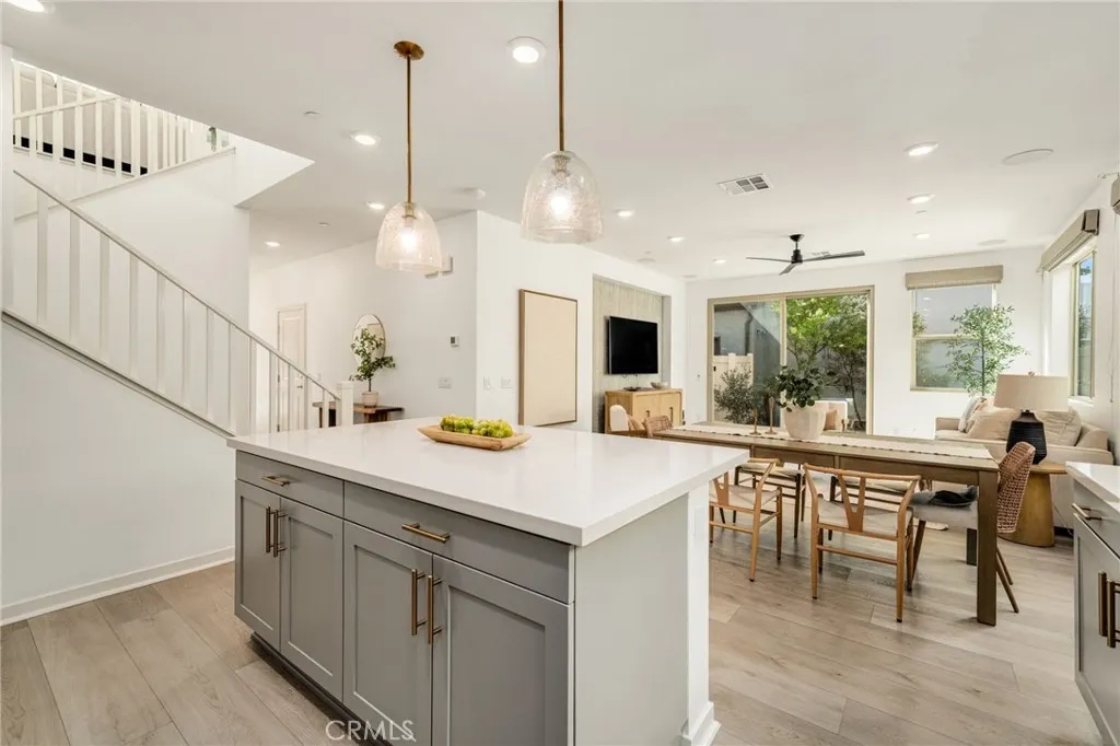 3706 S Nexa Paseo