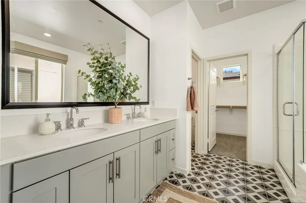 3706 S Nexa Paseo
