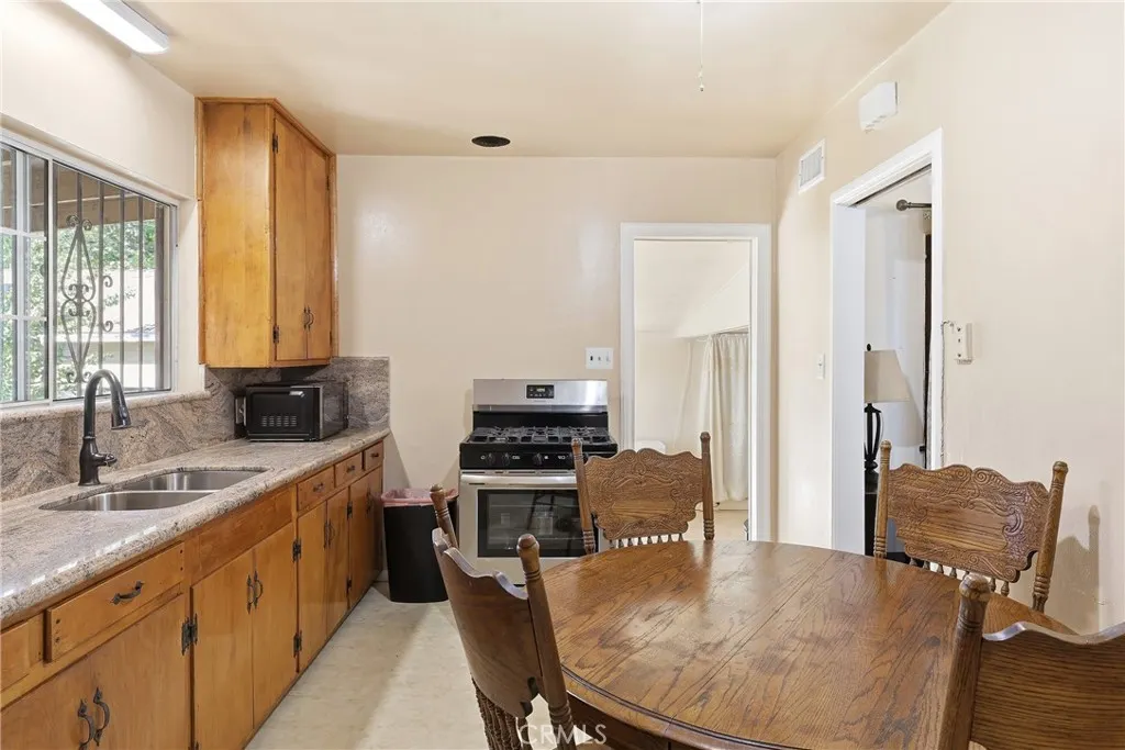 1628 Arroyo
