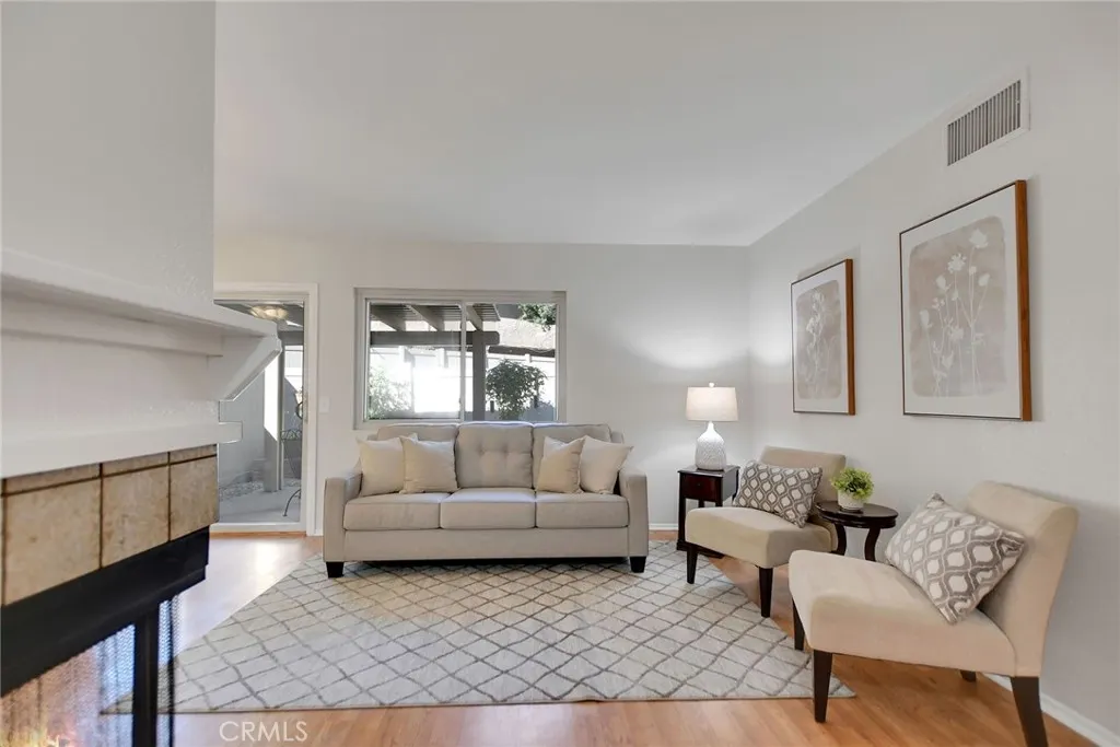655 W Point O Woods
