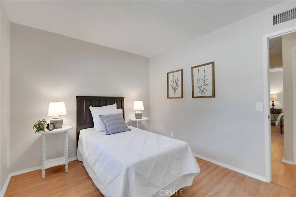 655 W Point O Woods