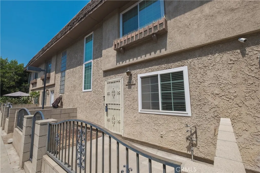 4409 Merced Ave, #15