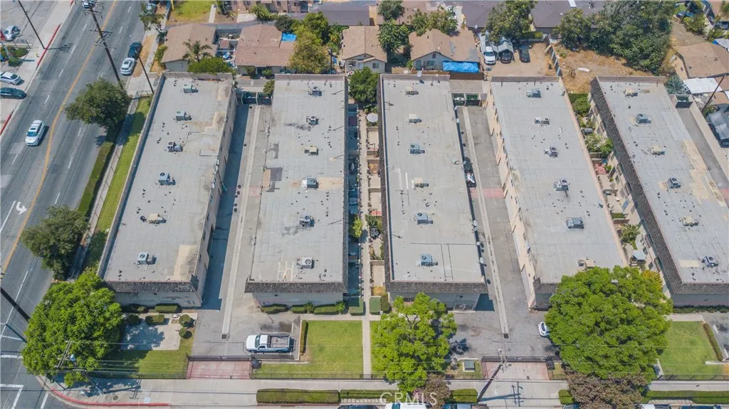 4409 Merced Ave, #15