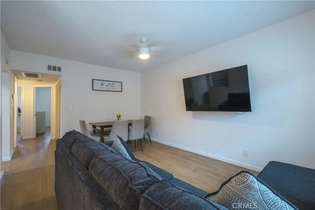 4409 Merced Ave, #15