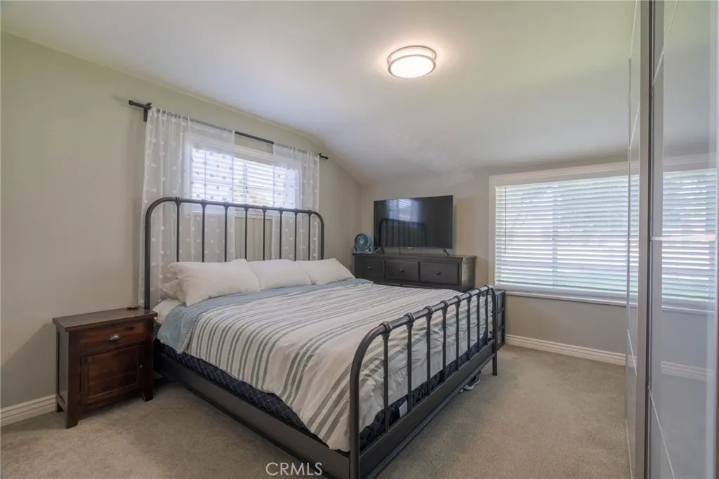 631 W Berkeley