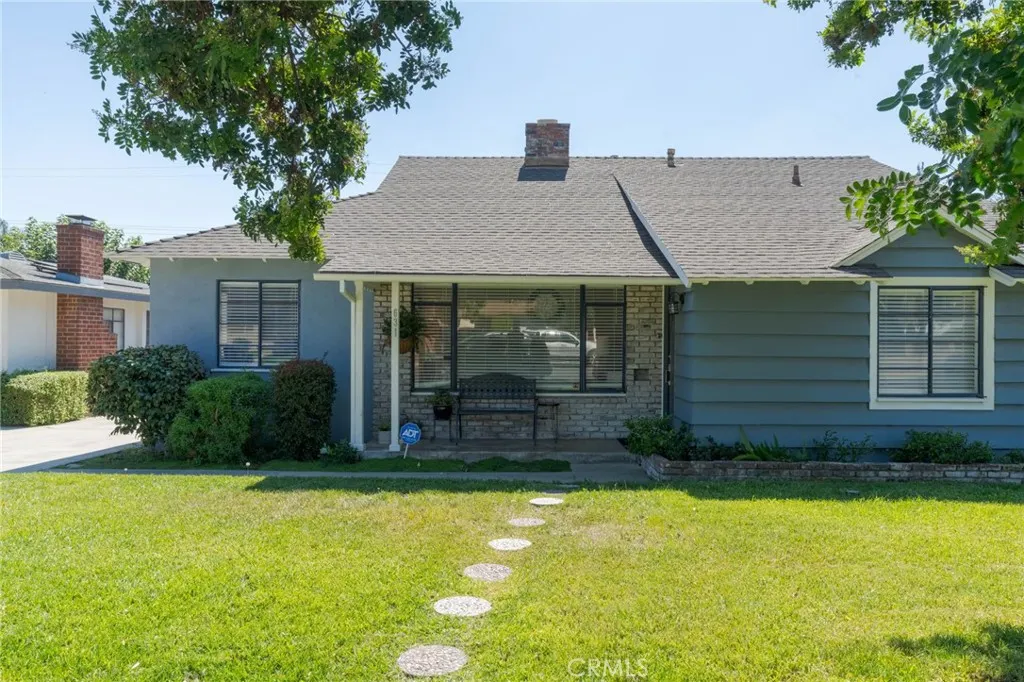 631 W Berkeley