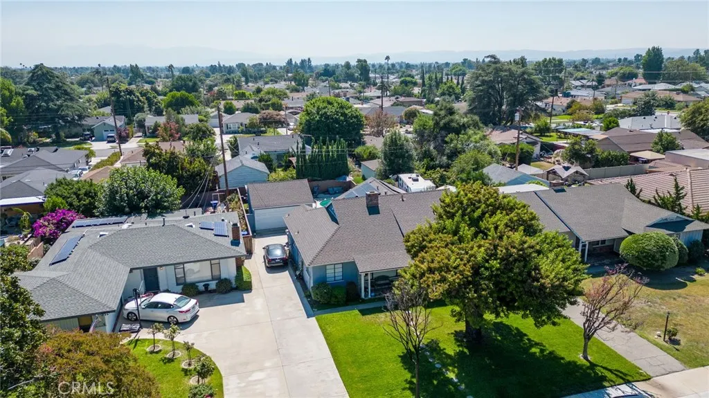 631 W Berkeley
