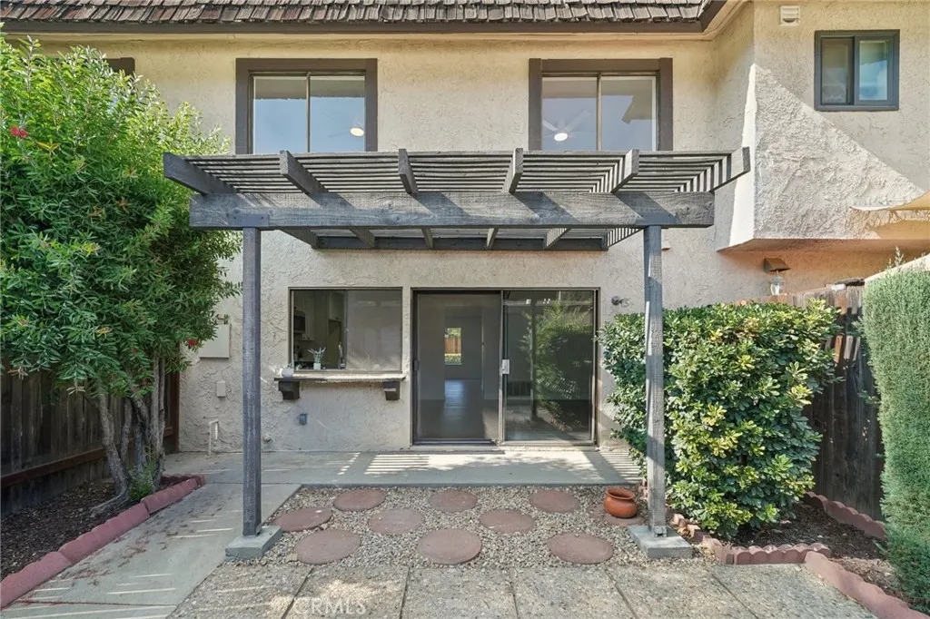 730 Briarwood Lane