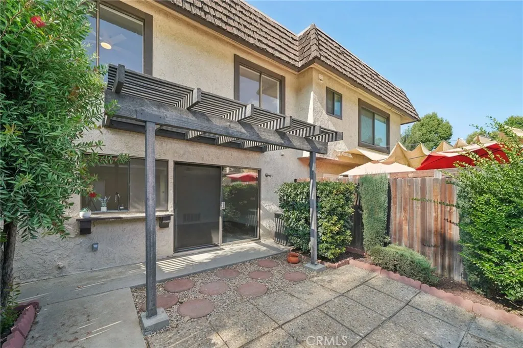 730 Briarwood Lane