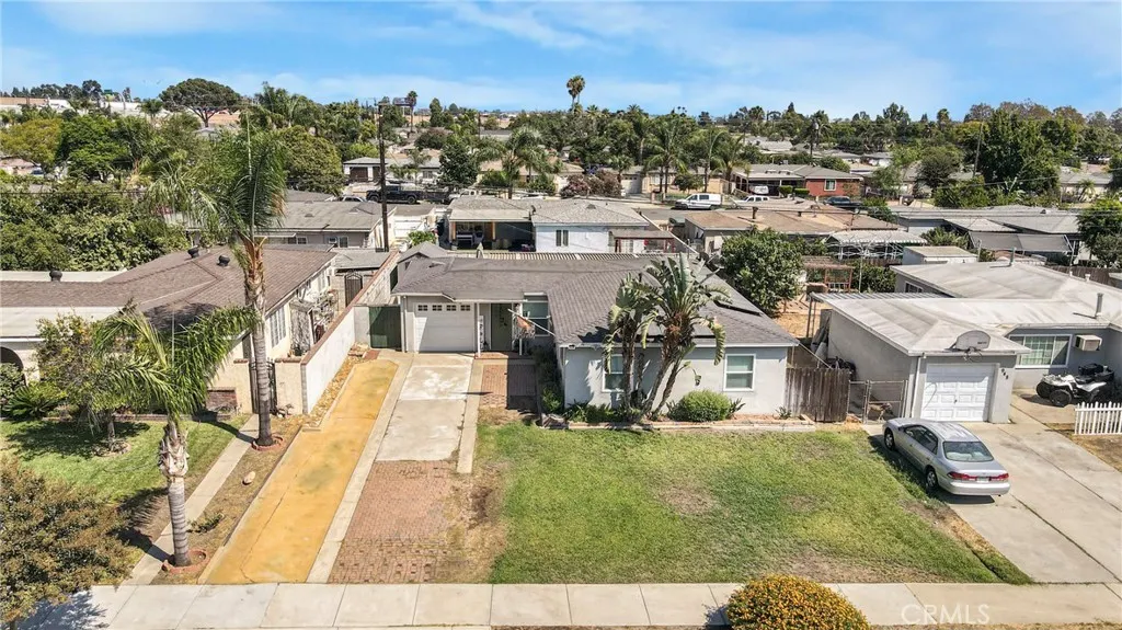 1006 N Calaveras
