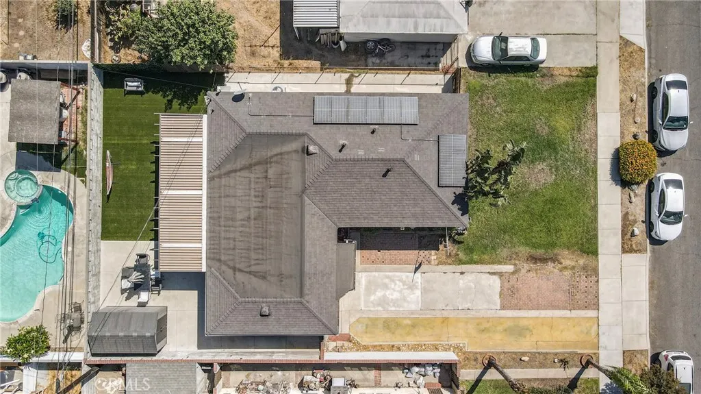 1006 N Calaveras