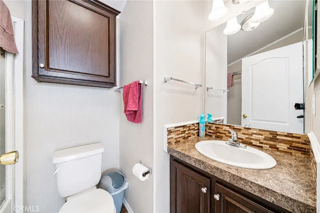 812 N Loren Avenue #18