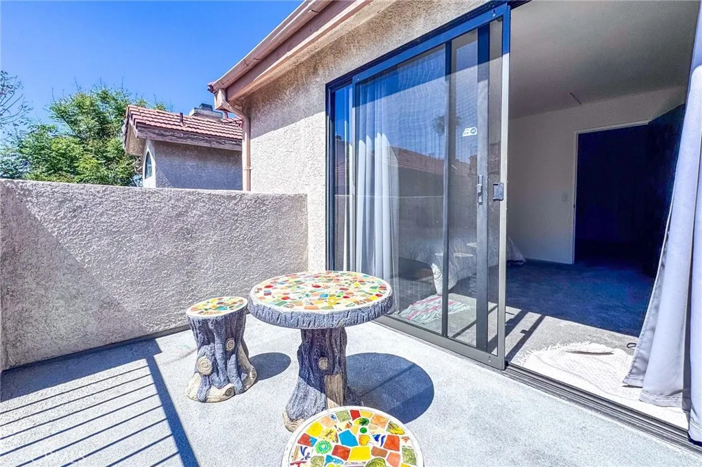 544 N Orange #B