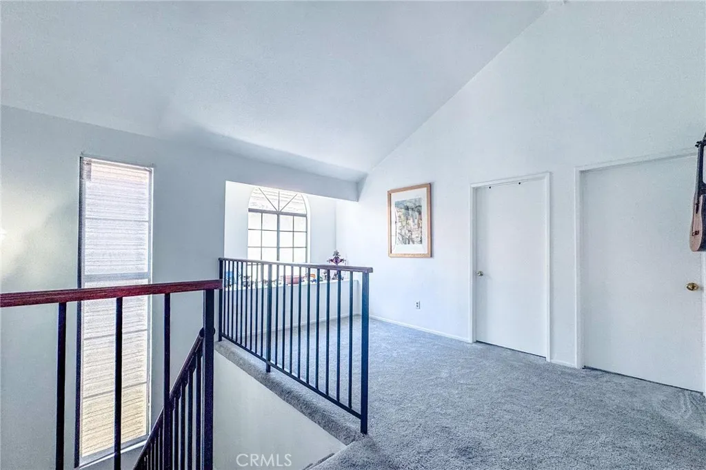 544 N Orange #B