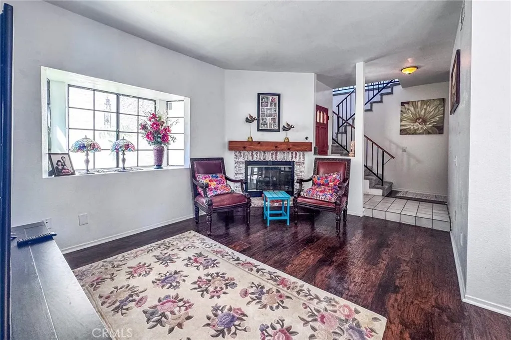 544 N Orange #B