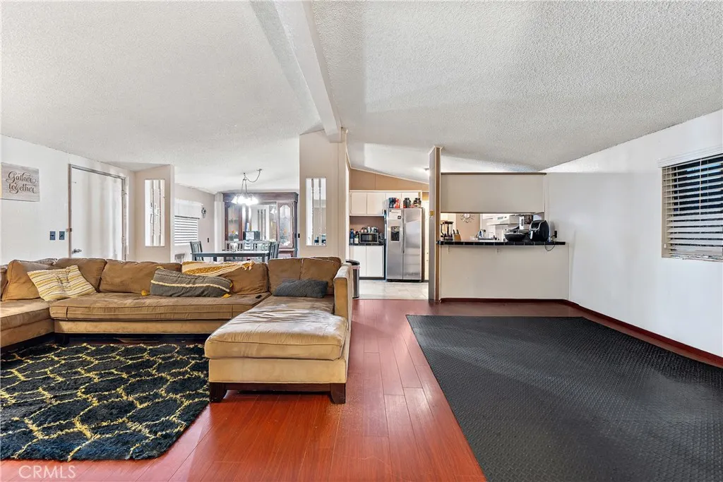 1051 Site #251