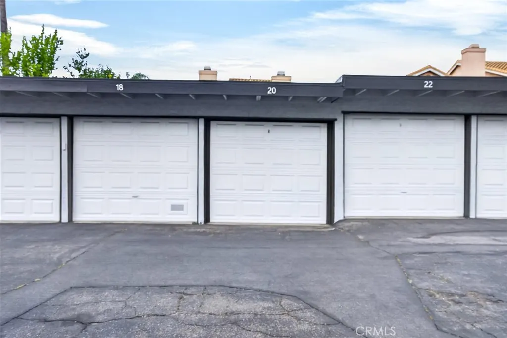 145 S Poplar #20