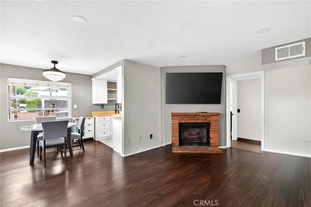 145 S Poplar #20
