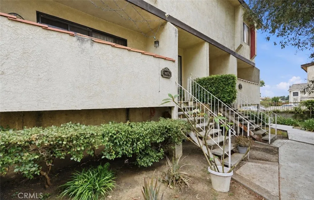 3575 Whistler Ave
