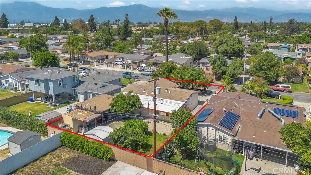 13618 Las Vecinas Dr