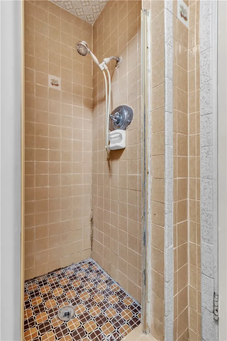 13618 Las Vecinas Dr