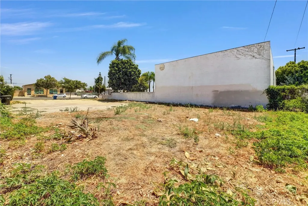 968 E Mission Boulevard