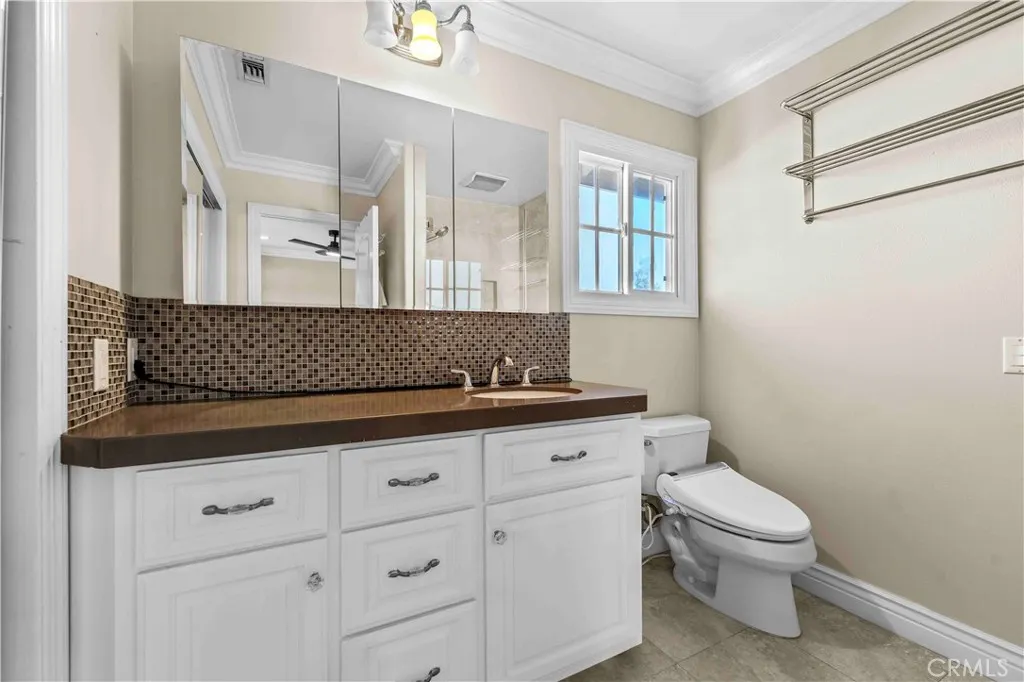 2231 Branford