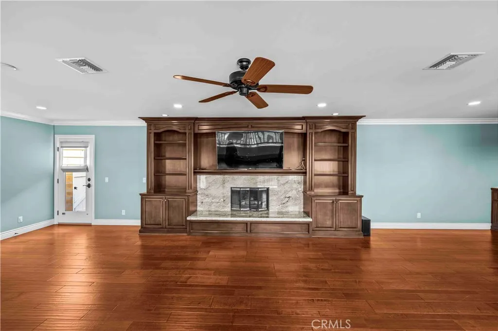 2231 Branford