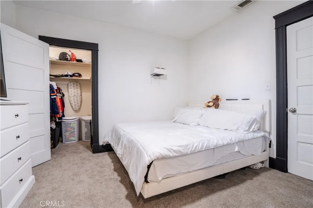 730 W 9th