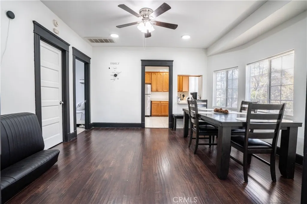 730 W 9th