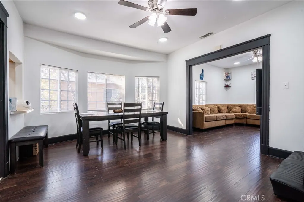730 W 9th