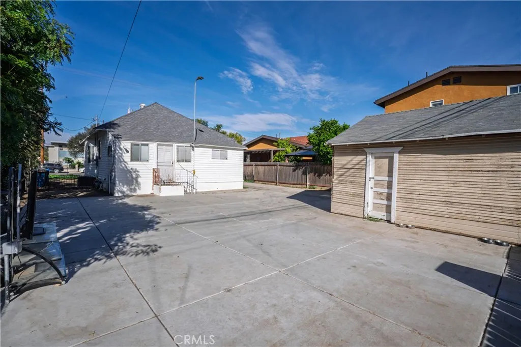 730 W 9th