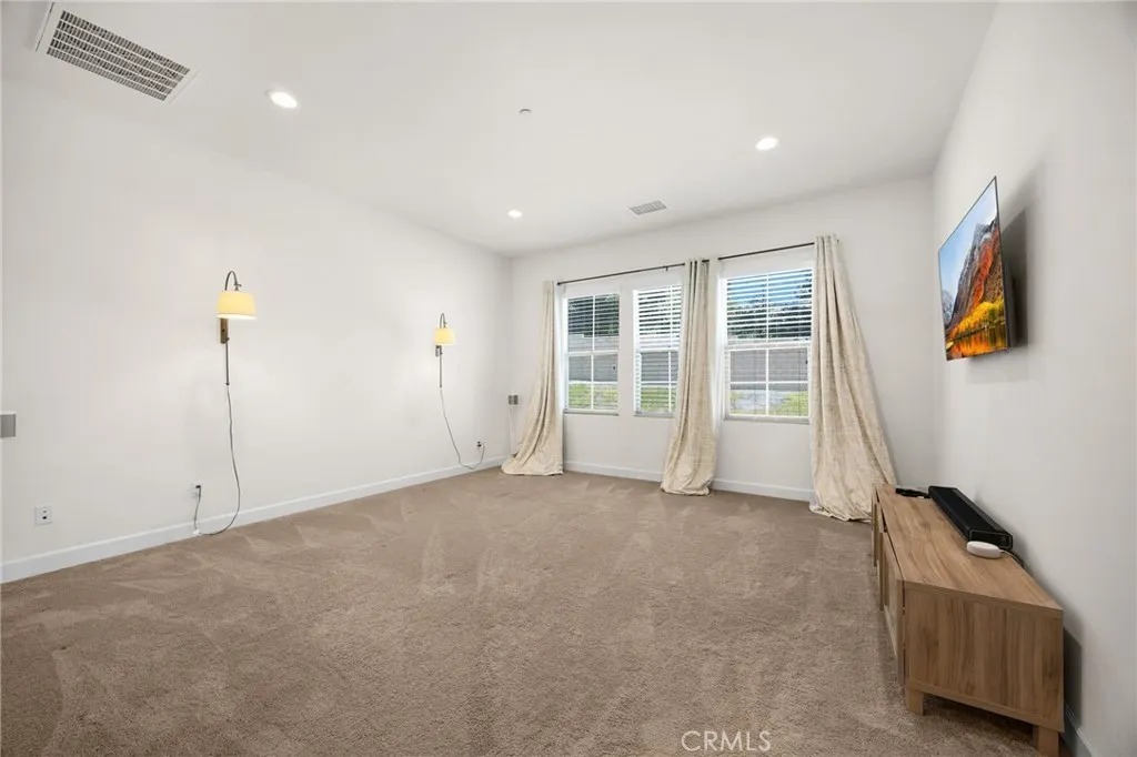 412 Conway Court