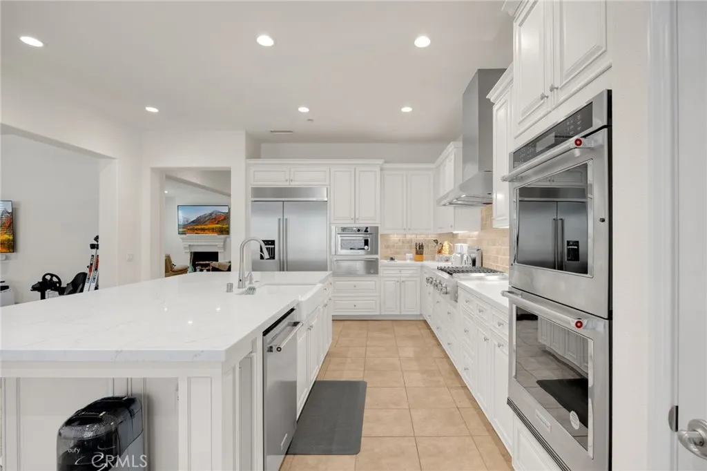 412 Conway Court