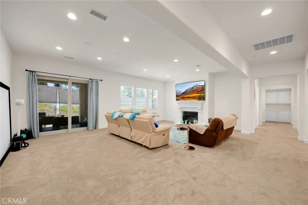 412 Conway Court
