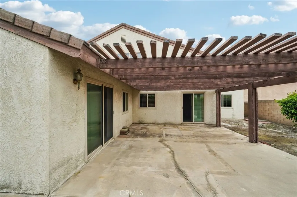 2279 Wisteria Avenue