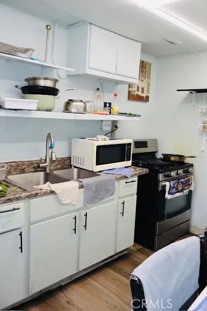 1461 W Mission Blvd #49