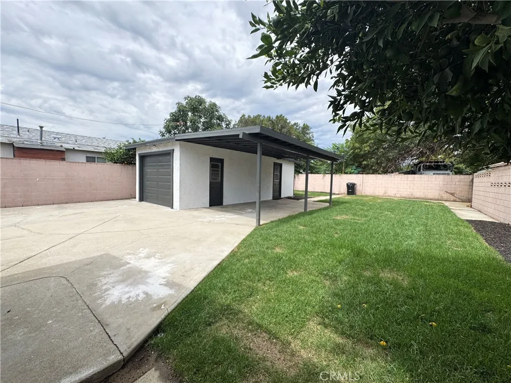575 E Fernleaf