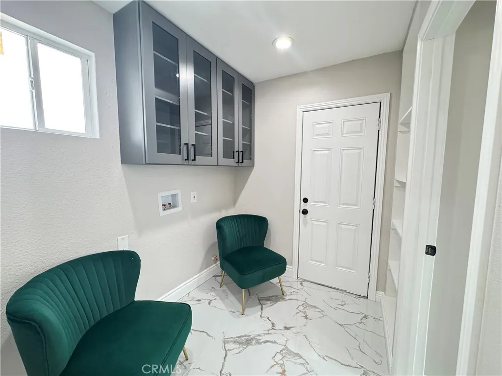 575 E Fernleaf