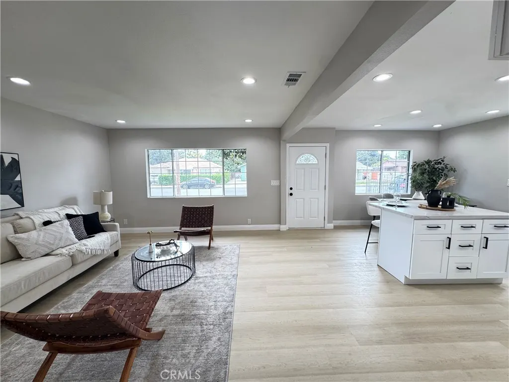 575 E Fernleaf