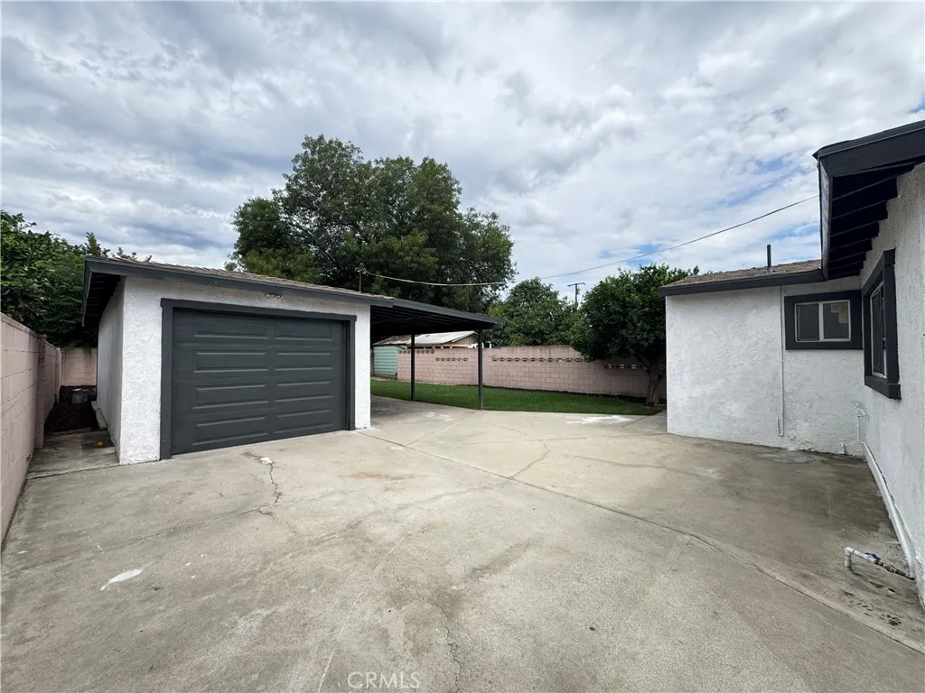 575 E Fernleaf