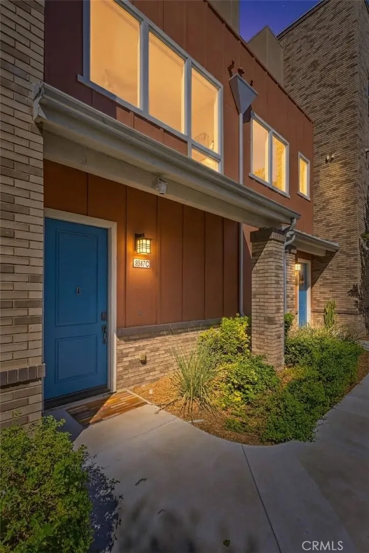 8847 Jacaranda #C